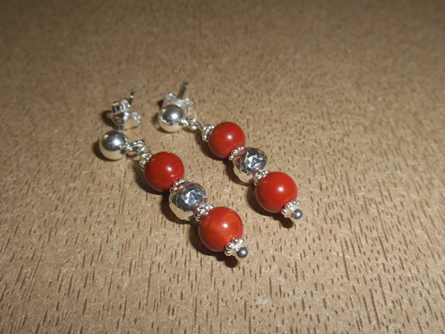 Boucles d'oreilles jaspe rouge