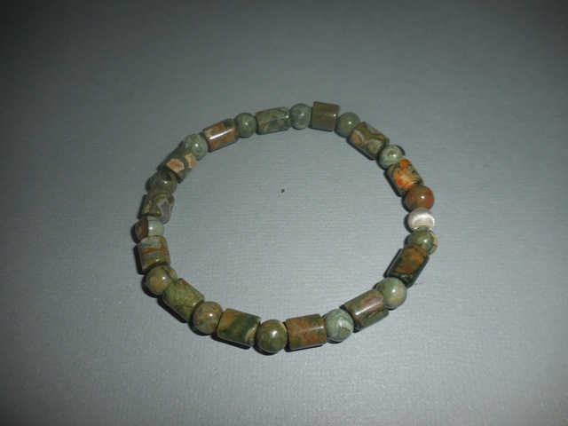 Bracelet Rhyolite tube et perles rondes 