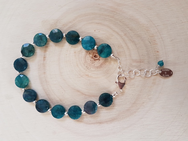 Bracelet Apatite bleue pastille 10 mm