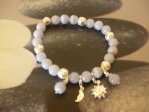 Bracelet calcédoine charms argent