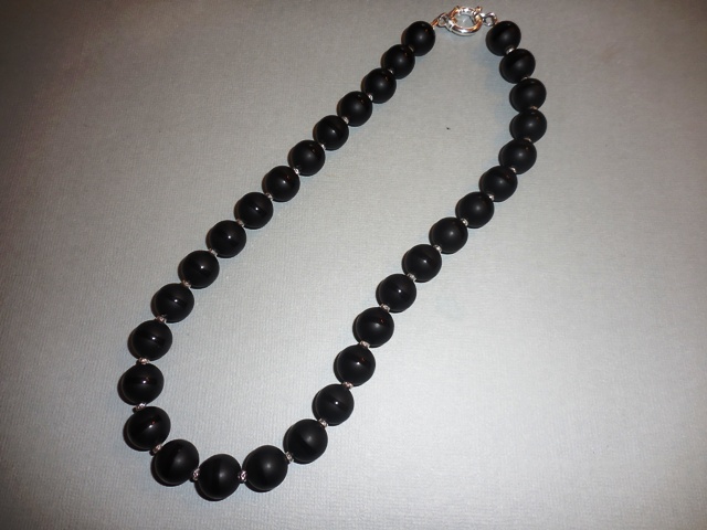 Collier en perles onyx noir