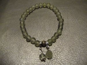 bracelet  PREHNITE 6 MM 